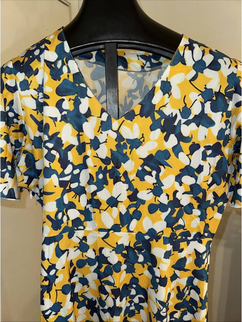 Flutter Sleeve Maxi Dress Abstract Floral Size Medium Yellow Blue Green White